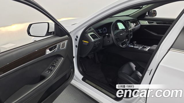 Genesis G80 3.3 GDI AWD Premium Luxury 2018 — фото 10