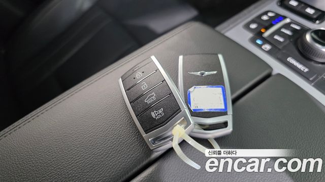 Genesis G80 3.3 GDI AWD Premium Luxury 2018 — фото 16