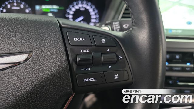 Genesis G80 3.3 GDI AWD Premium Luxury 2018 — фото 17