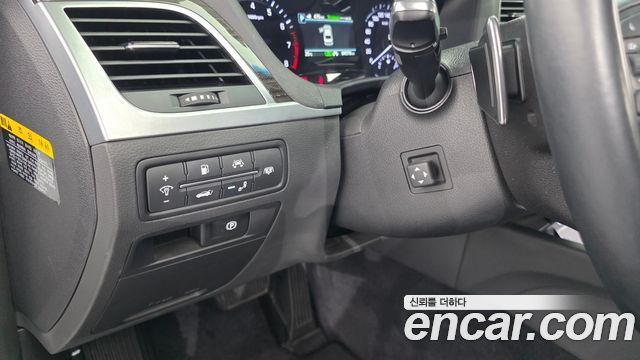 Genesis G80 3.3 GDI AWD Premium Luxury 2018 — фото 28