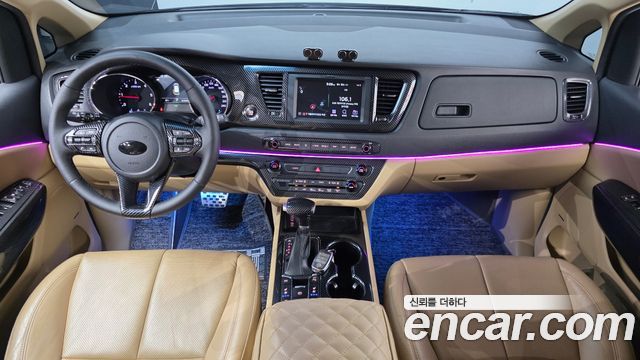 Kia Carnival 9-Seater Noblesse Special 2020 — фото 7