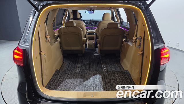Kia Carnival 9-Seater Noblesse Special 2020 — фото 24