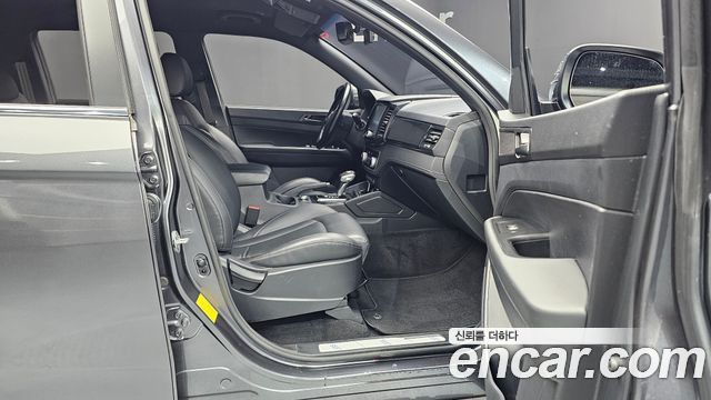 KG Mobility (SsangYong) Rexton Sports Diesel 2.2 4WD Prestige Special 2021 — фото 11