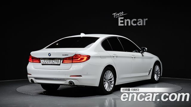 BMW 5 Series (G30) 530i Luxury Plus 2020 — фото 2