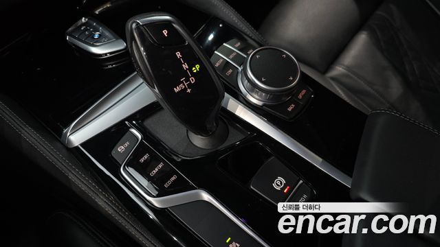 BMW 5 Series (G30) 530i Luxury Plus 2020 — фото 9