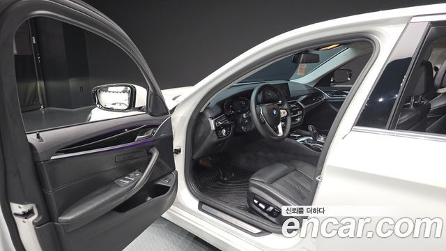 BMW 5 Series (G30) 530i Luxury Plus 2020 — фото 10