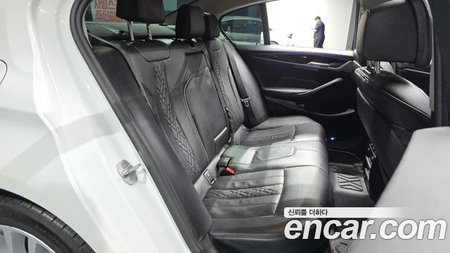BMW 5 Series (G30) 530i Luxury Plus 2020 — фото 11