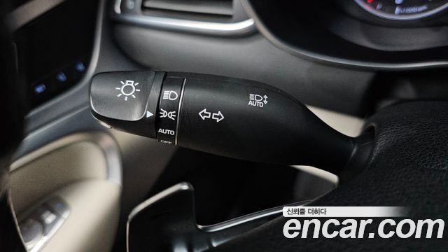 Genesis G70 2.0T AWD Elite 2019 — фото 34