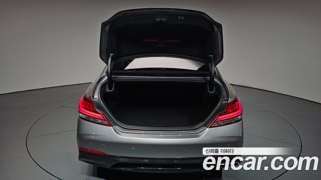 Genesis G70 2.0T AWD Elite 2019 — фото 38