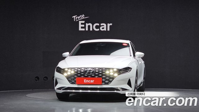 Hyundai Grandeur (IG) 2.5 Le Blanc 2023 — фото 3