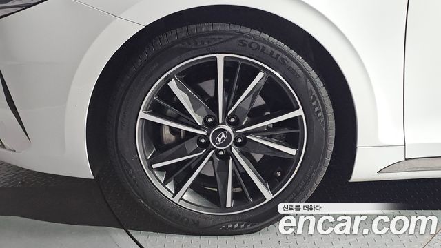 Hyundai Grandeur (IG) 2.5 Le Blanc 2023 — фото 5