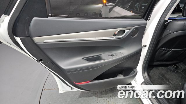 Hyundai Grandeur (IG) 2.5 Le Blanc 2023 — фото 25