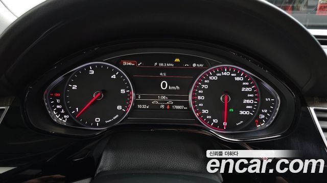 Audi A8 50 TDI Quattro D4 2016 — фото 8