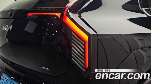 Kia EV3 Long Range 2WD GT Line 2025 — фото 23