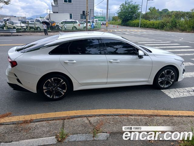 Kia K5 (III) 2.0 Signature 2023 — фото 5
