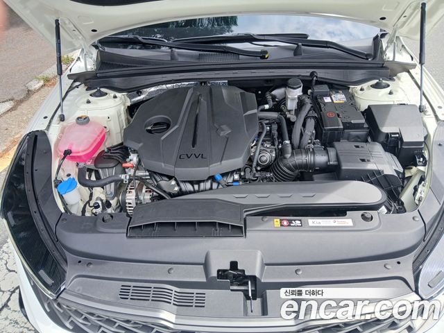 Kia K5 (III) 2.0 Signature 2023 — фото 23