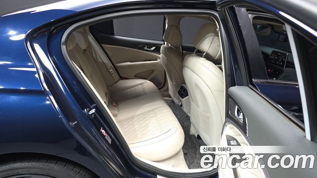Genesis G70 3.3T Sport AWD Prestige 2019 — фото 16