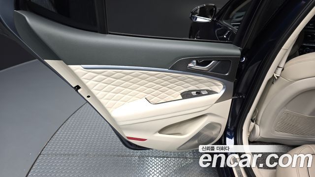 Genesis G70 3.3T Sport AWD Prestige 2019 — фото 31