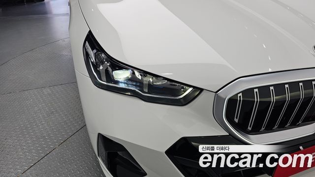BMW 5 Series (G60) 520i M Sport 2024 — фото 22