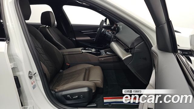 BMW 5 Series (G60) 520i M Sport 2024 — фото 26
