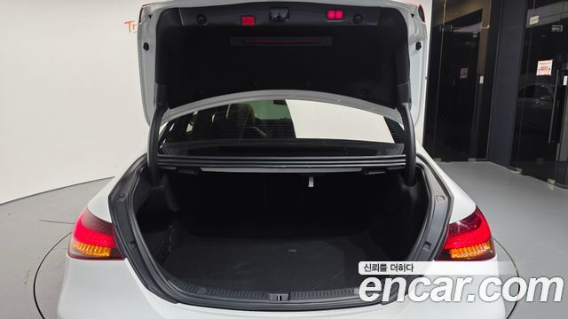 Mercedes-Benz E-Class (W213) E350 4MATIC Avantgarde 2021 — фото 20