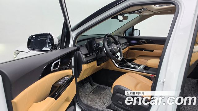 Kia Carnival (IV) Gasoline 9-Seater Signature 2023 — фото 10