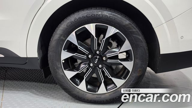 Kia Carnival (IV) Gasoline 9-Seater Signature 2023 — фото 21