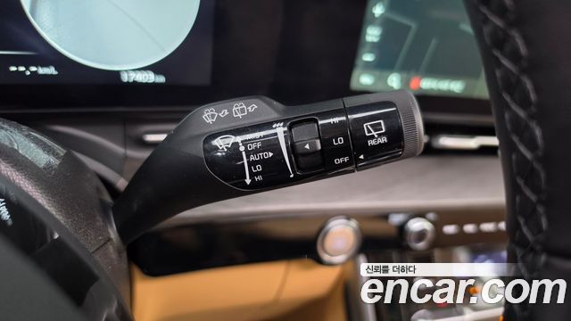 Kia Carnival (IV) Gasoline 9-Seater Signature 2023 — фото 27