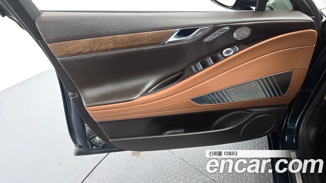 Genesis G80 (RG3) Gasoline 2.5 Turbo AWD 2022 — фото 30