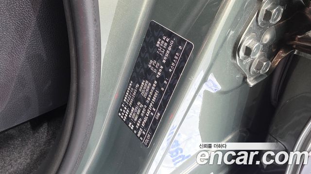 KG Mobility (SsangYong) Rexton Sports Khan Diesel 2.2 2WD Prestige 2023 — фото 20