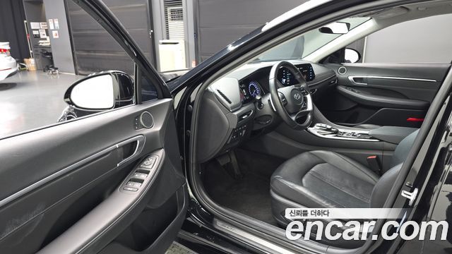 Hyundai Sonata (DN8) 2.0 Premium Plus 2022 — фото 10