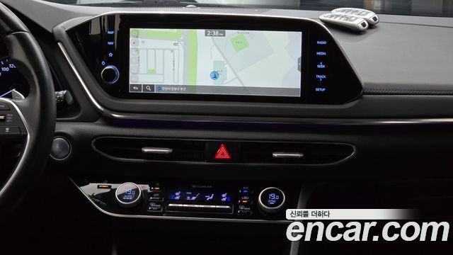Hyundai Sonata (DN8) 2.0 Premium Plus 2022 — фото 17