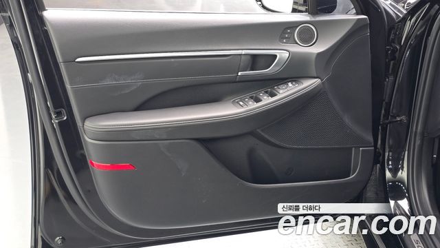 Hyundai Sonata (DN8) 2.0 Premium Plus 2022 — фото 30