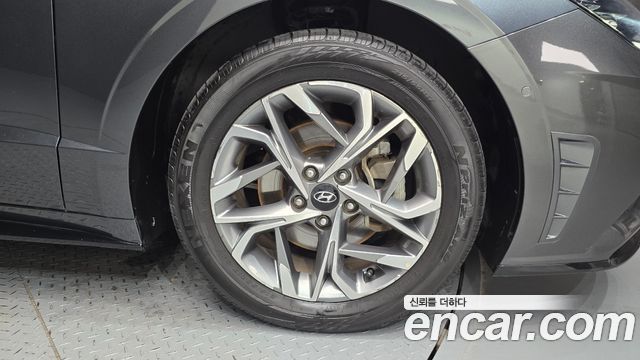 Hyundai Sonata (DN8) 2.0 Premium Plus 2022 — фото 27