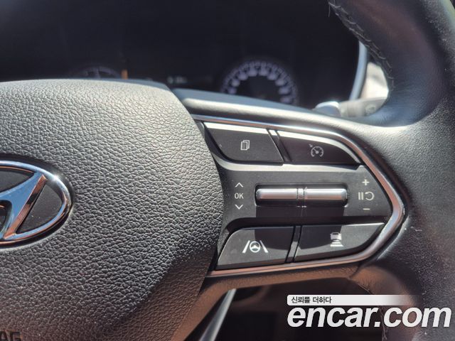 Hyundai Santa Fe Diesel 2.2 2WD Premium 2021 — фото 9