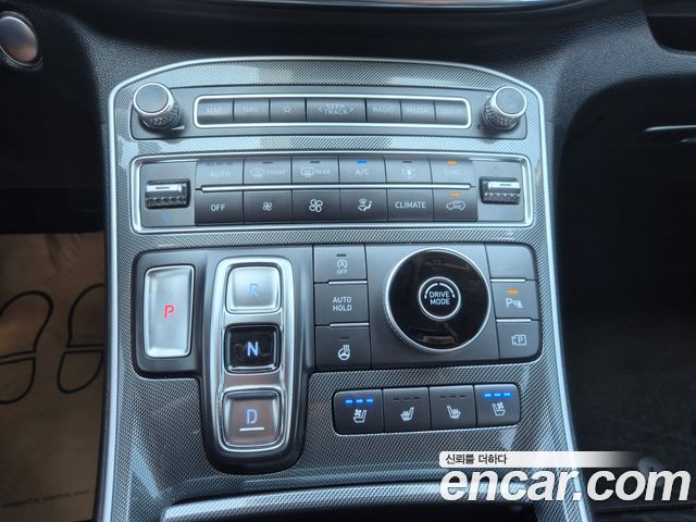 Hyundai Santa Fe Diesel 2.2 2WD Premium 2021 — фото 17