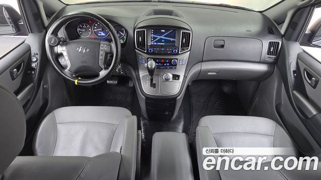 Hyundai Grand Starex 4WD Wagon 11-Seater Modern 2019 — фото 7