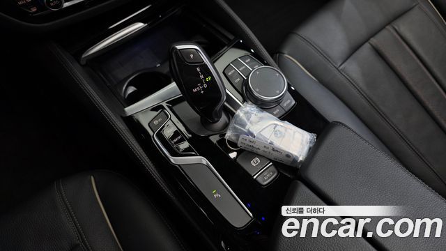BMW 5 Series (G30) 520i Luxury 2020 — фото 9