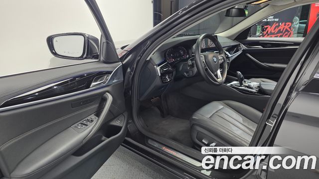 BMW 5 Series (G30) 520i Luxury 2020 — фото 10
