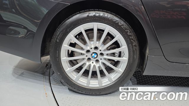 BMW 5 Series (G30) 520i Luxury 2020 — фото 21