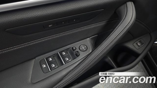 BMW 5 Series (G30) 520i Luxury 2020 — фото 27
