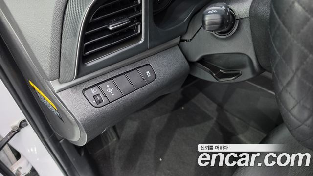 Hyundai Avante (AD) 1.6 Style 2020 — фото 15
