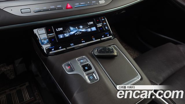 Hyundai Grandeur (IG) 2.5 Premium Choice 2020 — фото 18