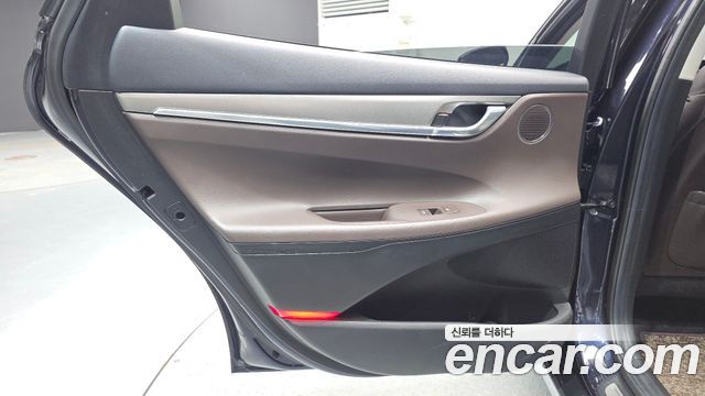 Hyundai Grandeur (IG) 2.5 Premium Choice 2020 — фото 25