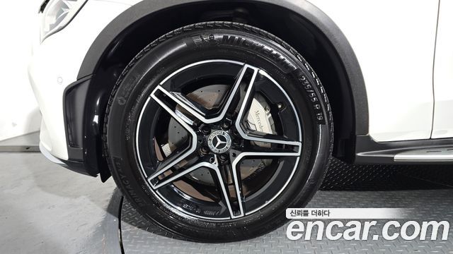 Mercedes-Benz GLC-Class (X253) GLC300 4MATIC Premium 2020 — фото 5