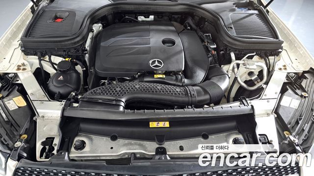 Mercedes-Benz GLC-Class (X253) GLC300 4MATIC Premium 2020 — фото 6