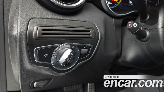 Mercedes-Benz GLC-Class (X253) GLC300 4MATIC Premium 2020 — фото 20