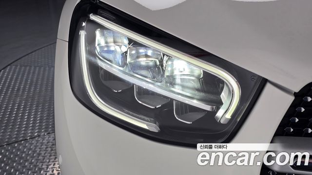 Mercedes-Benz GLC-Class (X253) GLC300 4MATIC Premium 2020 — фото 22