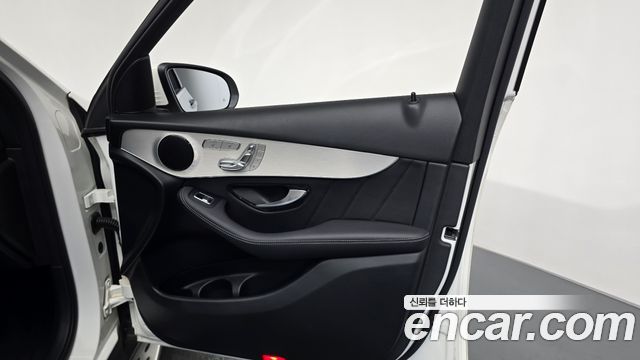 Mercedes-Benz GLC-Class (X253) GLC300 4MATIC Premium 2020 — фото 24
