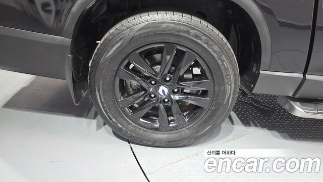KG Mobility (SsangYong) Rexton Sports Khan Diesel 2.2 4WD Professional X (5-Link) 2019 — фото 5